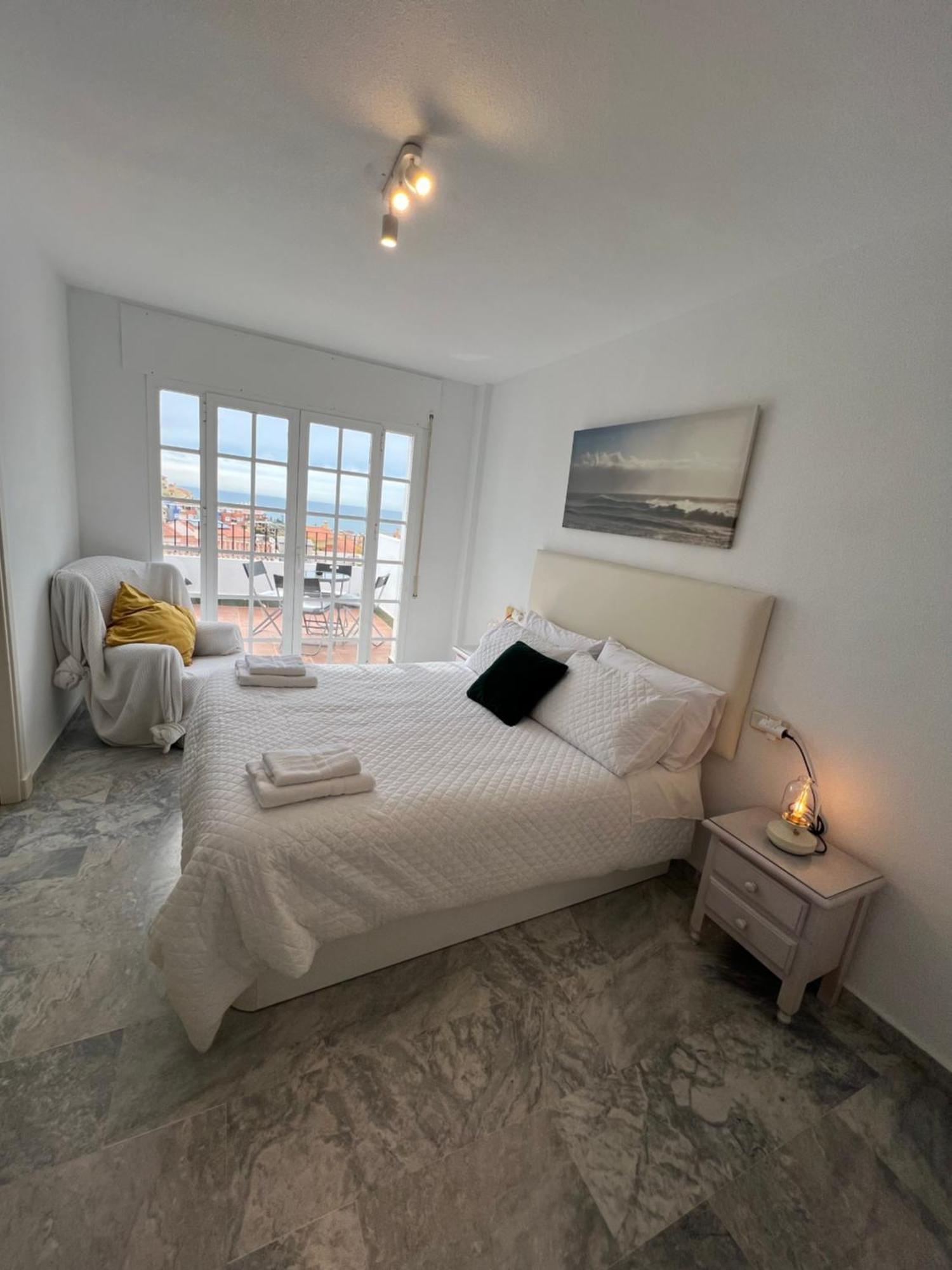 린콘데라빅토리아 Atico Vistas Al Mar Golf ,Piscina Y Parking Albatros 2 아파트 외부 사진