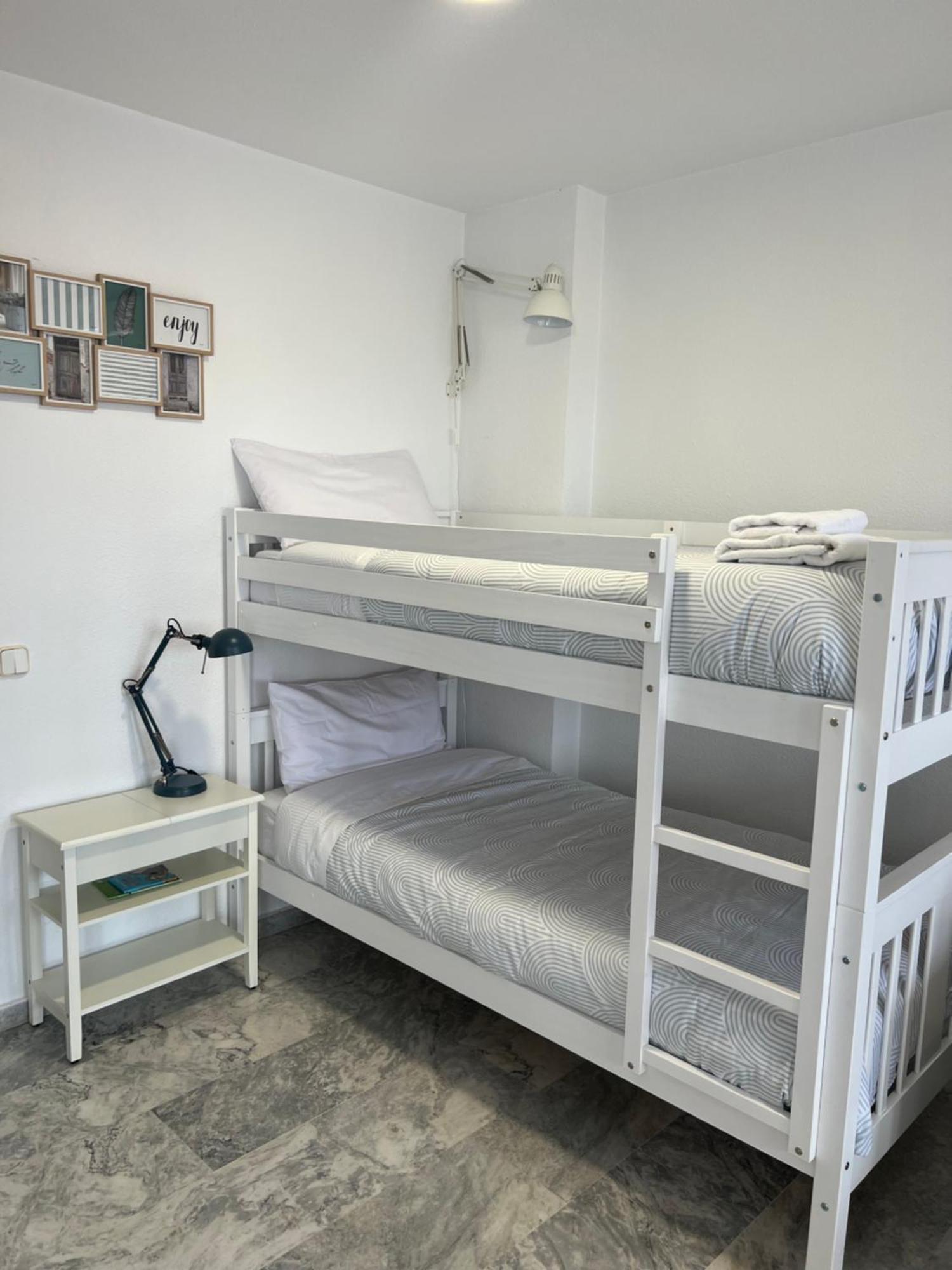 린콘데라빅토리아 Atico Vistas Al Mar Golf ,Piscina Y Parking Albatros 2 아파트 외부 사진